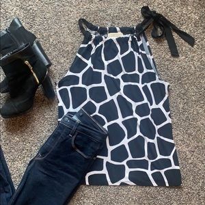 Michael Korda Medium Tie Blouse